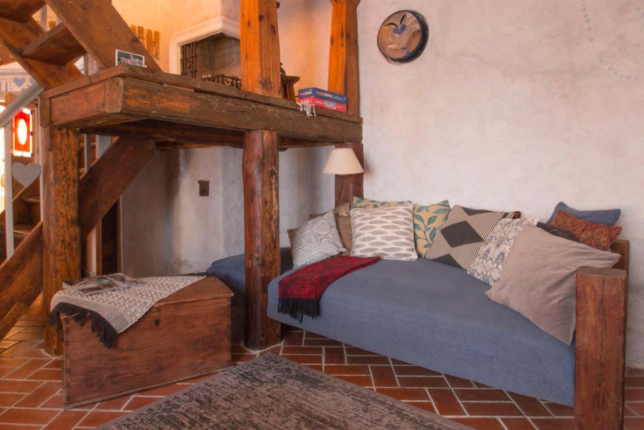 Old Town Fairytale, 2 Bedrooms And Terrace, Tartu Home エクステリア 写真