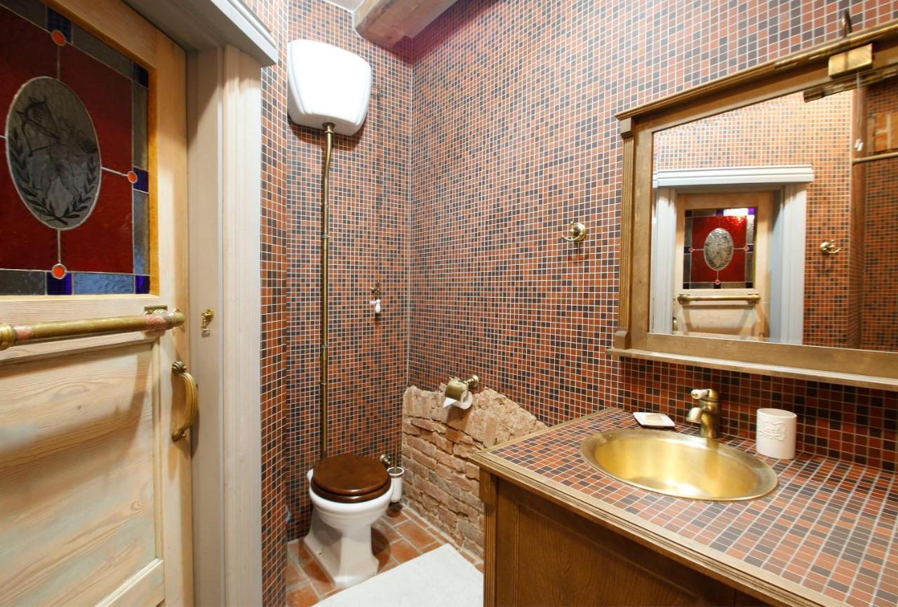 Old Town Fairytale, 2 Bedrooms And Terrace, Tartu Home エクステリア 写真